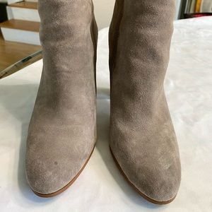 Steven madden booties glorious